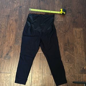 Loft Maternity Leggings. Size Large